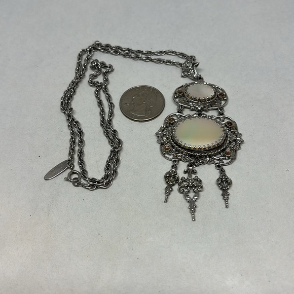 Stunning Whiting & Davis Victorian revival MOP necklace. - Picture 5 of 9